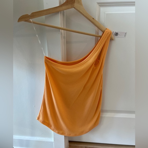 NWT Old Navy One Shoulder Top Sz M - Picture 3 of 6